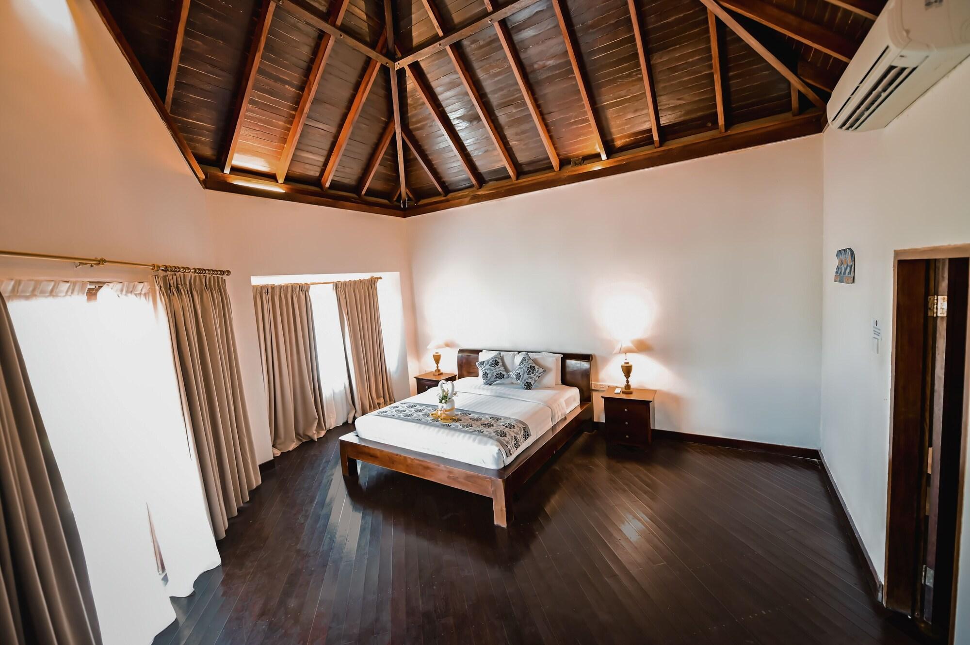 Royal Regantris Villa Karang Gili Air Exteriör bild