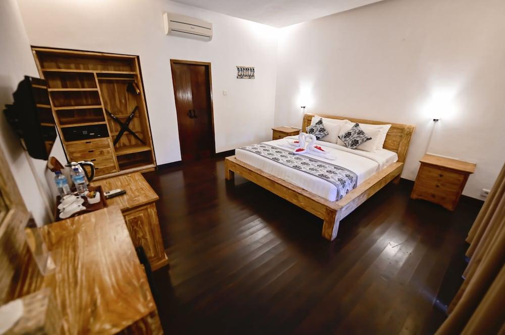 Royal Regantris Villa Karang Gili Air Exteriör bild