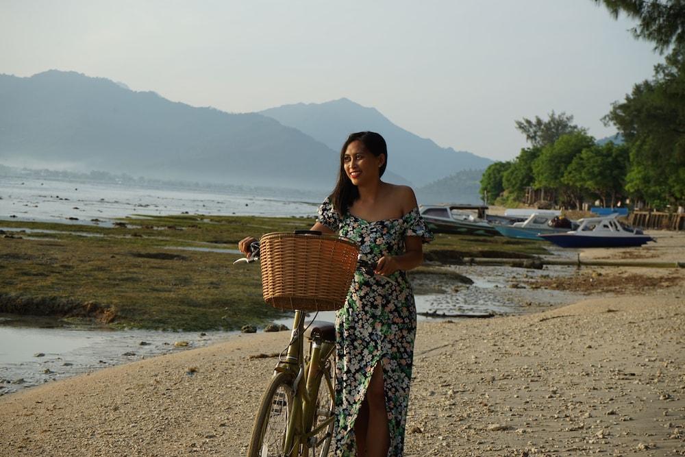 Royal Regantris Villa Karang Gili Air Exteriör bild