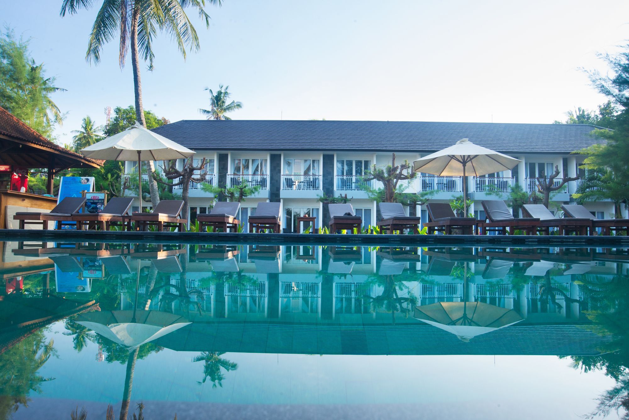 Royal Regantris Villa Karang Gili Air Exteriör bild