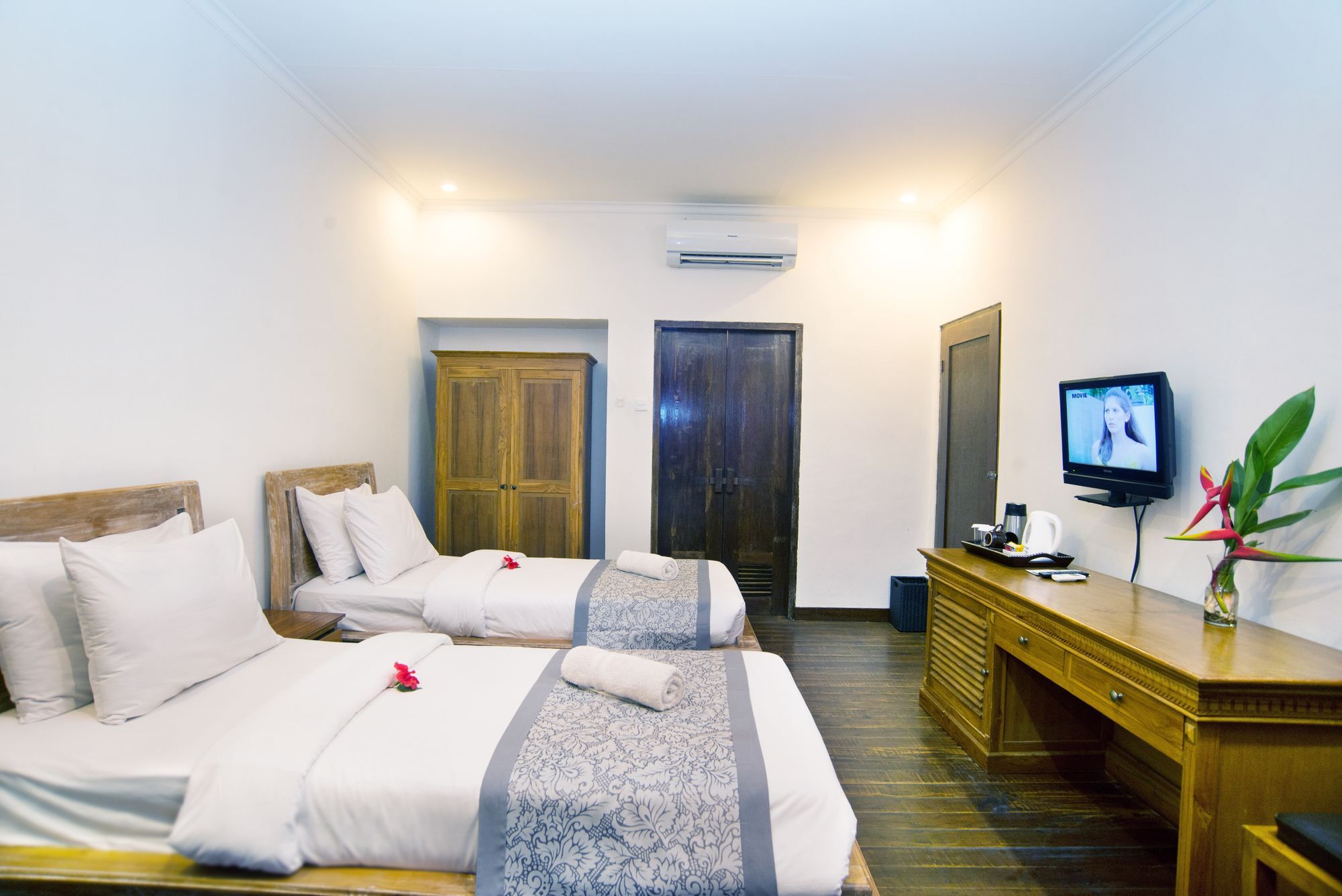 Royal Regantris Villa Karang Gili Air Exteriör bild